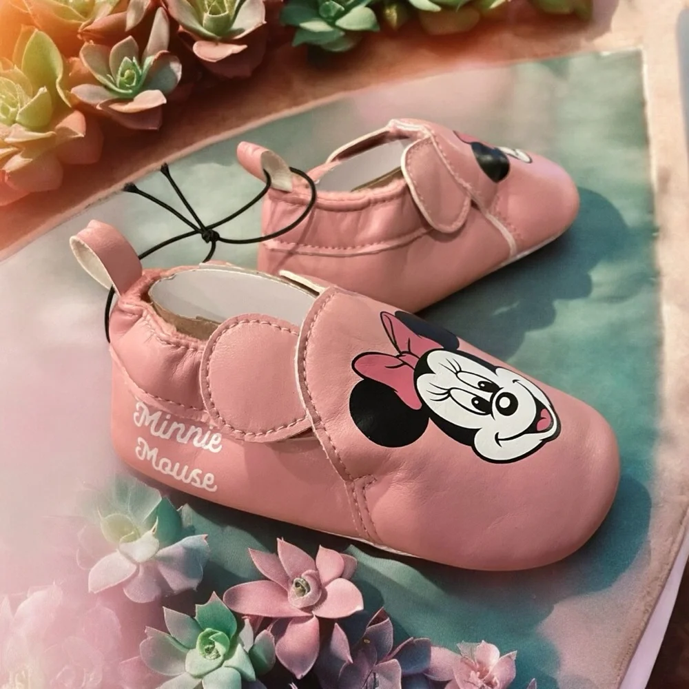 Disney Baby Minnie Mouse shoes size (US 1yr) 20/21